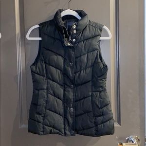 Gap XS puffer vest